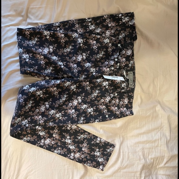 J. Crew Floral Pattern Pants Waist Size 24 - Picture 6 of 9